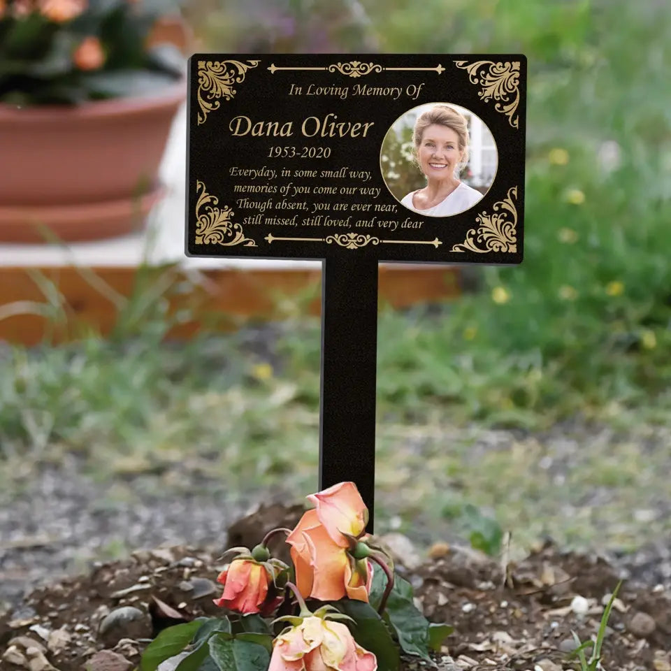 Everyday In Some Small Way Memories Of You Come Our Way - Personalized Plaque Stake, Memorial Gift, Sympathy Gift