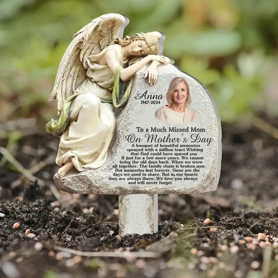 A Bouquet Of Beautiful Memories Sprayed With A Million Tears - Personalized Plaque Stake - PS102